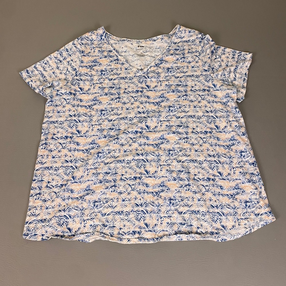 EVRI Everyday Tee T-Shirt Women's 1X Blue Peach Shell Print Relaxed Fit V-Neck